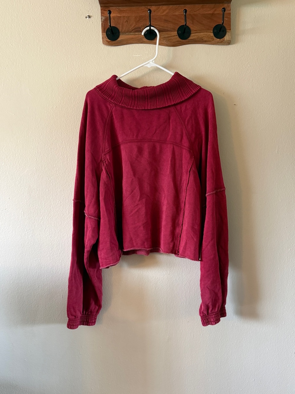 Aerie Maroon Red Turtleneck Cropped Boxy Sweater Raw Cut Hem size XL